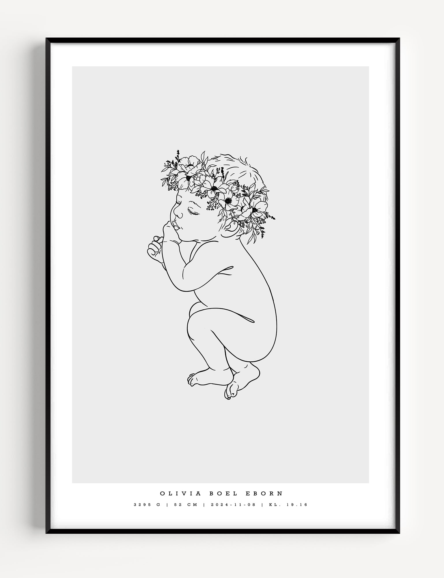 Personalized birth poster in scale 1:1 featuring a newborn wearing a flower crown.